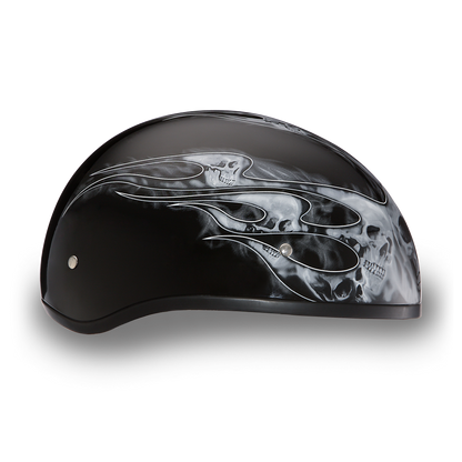 D6-SFS D.O.T. Daytona Skull Cap - W/ Skull Flames Silver